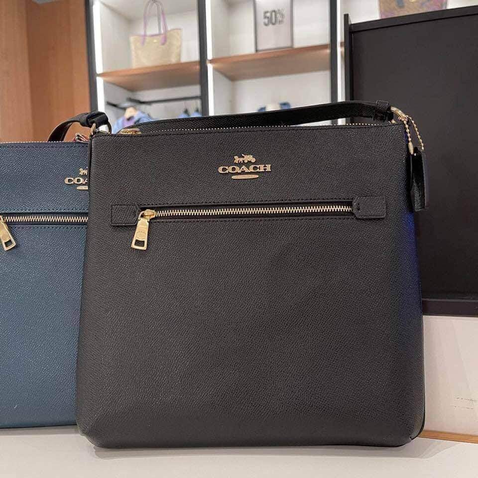 Coach rowan file in black - Image 5