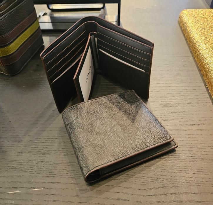 (Pre Order) Coach Compact ID Wallet in Signature Charcoal Black