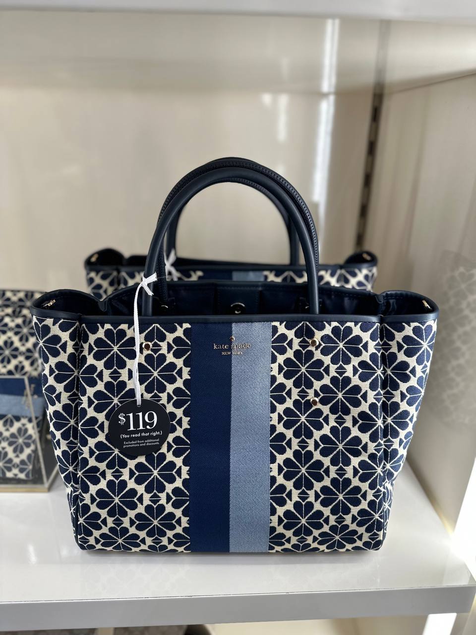 Kate spade best sale medium tote bag