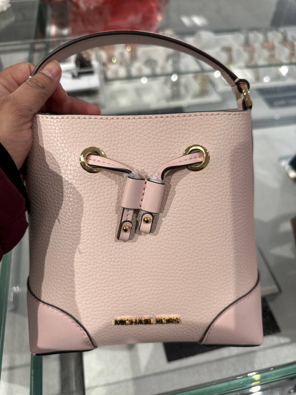 Michael Kors mercer small bucket messenger in blush