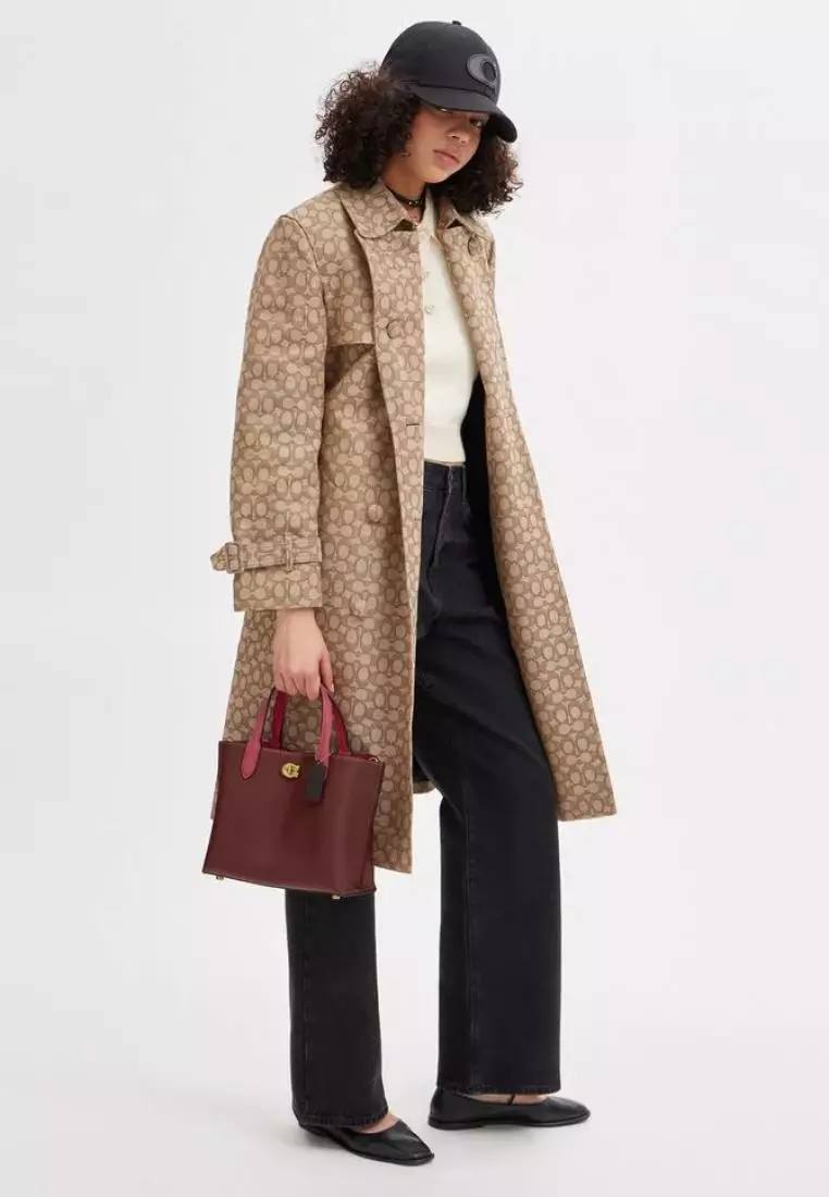 Coach Willow Tote 24 In Colorblock Wine - retail transfer - Image 5