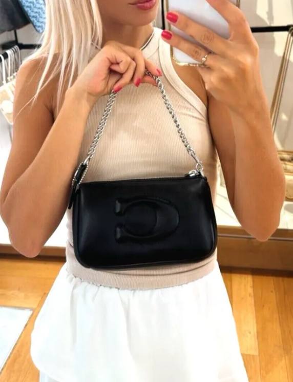 coach nolita 19 in chain black pillow quilted - Image 9