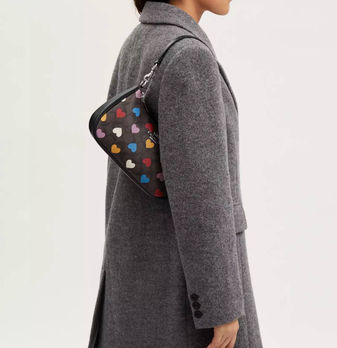 coach teri shoulder in brown black multi heart - Image 4