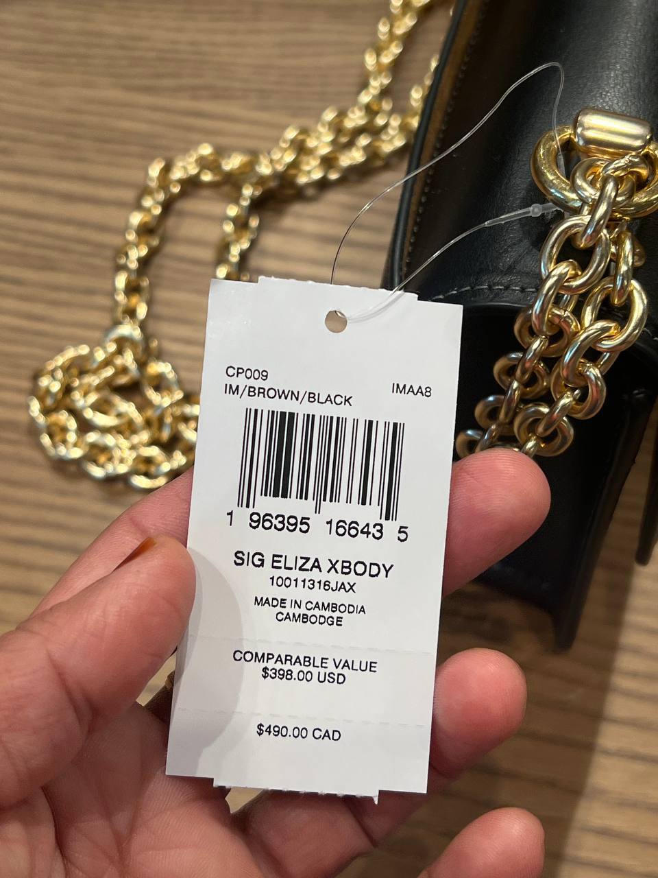 Coach eliza flap crossbody in signature canvas in brown black - Image 10