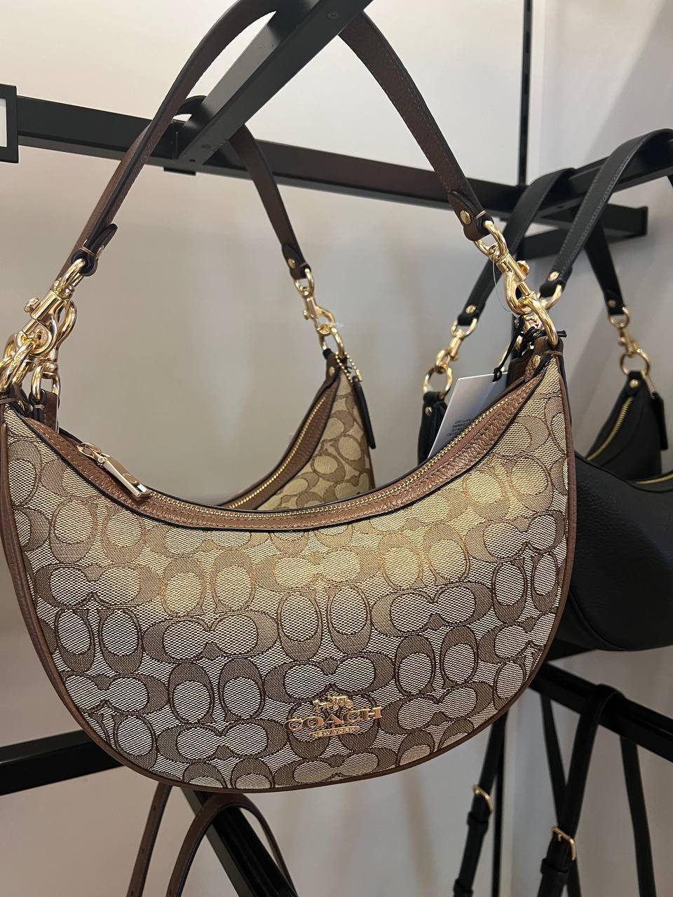 Coach aria shoulder bag in signature jacquard in saddle multi - Image 6