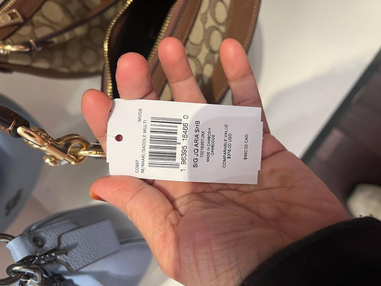 Coach aria shoulder bag in signature jacquard in saddle multi - Image 7