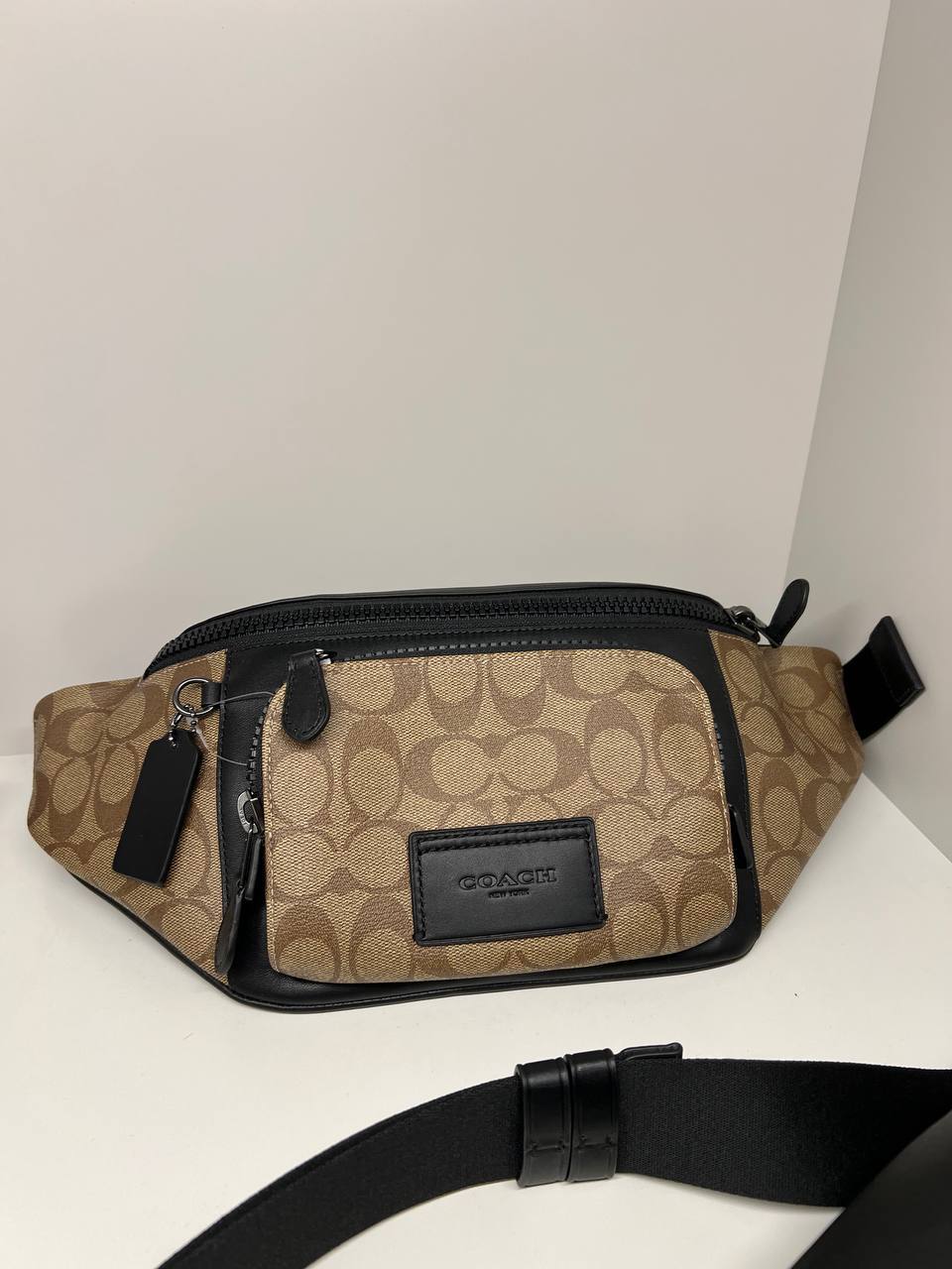 coach track belt bag in khaki black - Amory